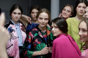 SFW2017SS-D5-2601 - image SFW2017SS-D5-2601-300x200 on http://www.2017.sofiafashionweek.com/SS